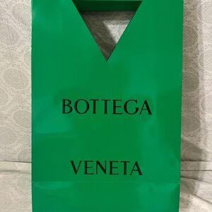 Bottega Beneta Gift Bag